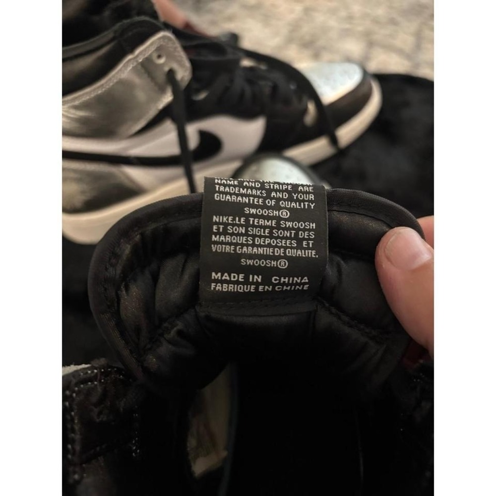 Nike Air Jordan 1 Retro High OG Silver Toe Black White CD0461-001 Womens 10 - Picture 4 of 6